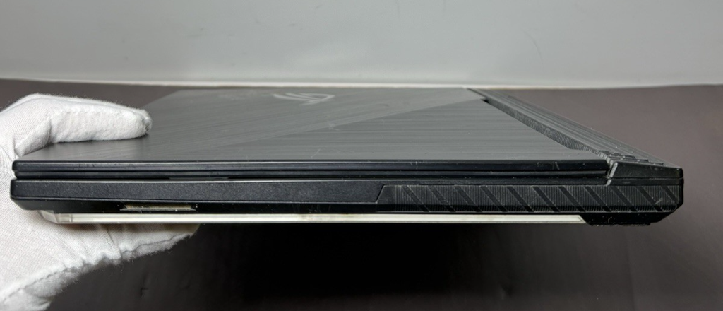 ASUS ROG STRIX GL531, 16 GB RAM, WIn 11, i5-9300H, 256GB SSD, GTX1650, 63% batt #6