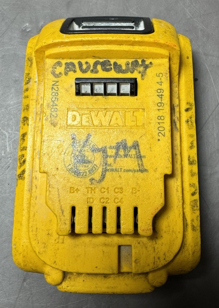 DeWALT 20V XR Brushless Drill DCD999 + DCF620 Screwgun 1 Bat+Charger #11