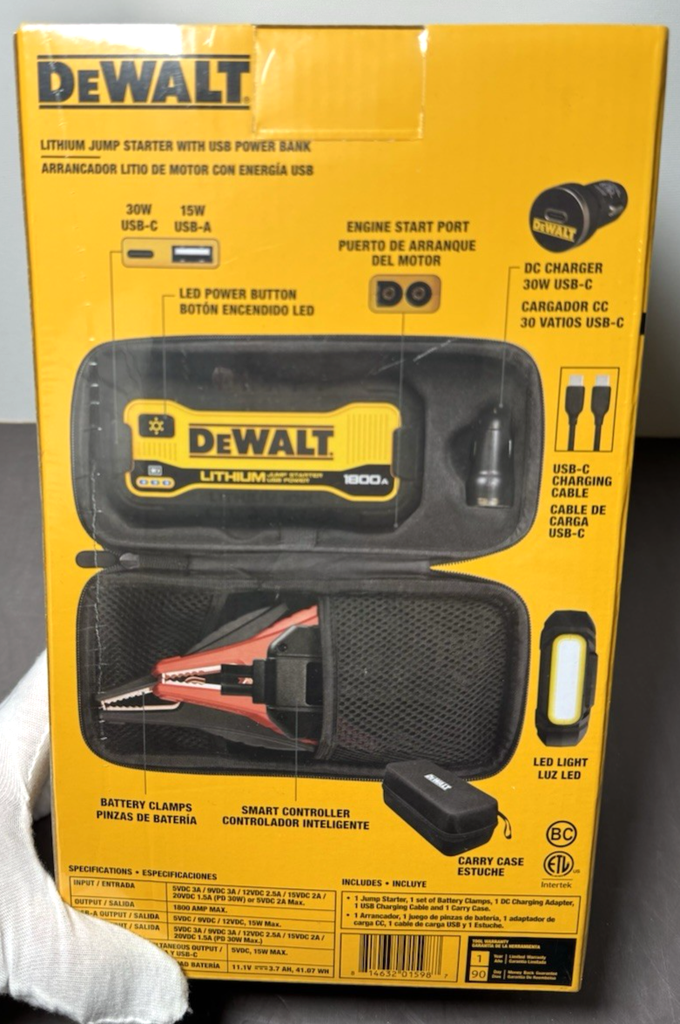 DeWalt DXAELJ18C 1800 Peak Amp Li-Ion Jump Starter with USB Power - Brand New #1