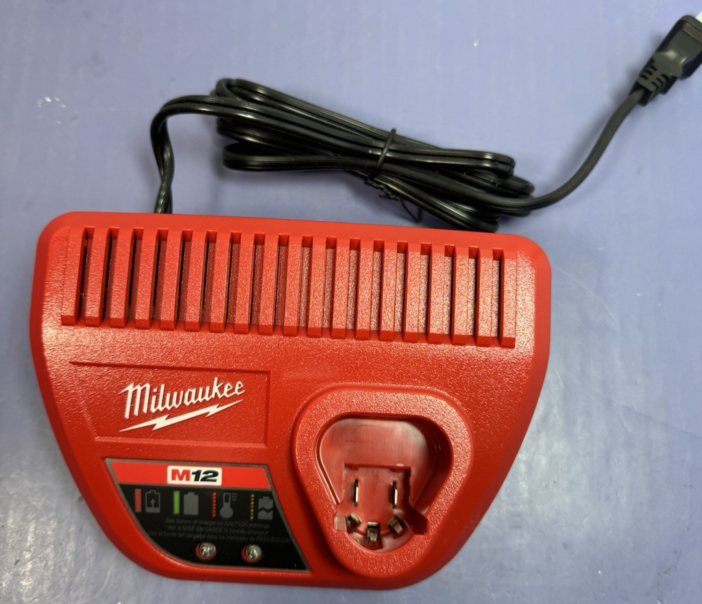 Milwaukee Drill Driver/Right Angle Drill 2407-20/2415-20 + 1.5 AH Battery #8