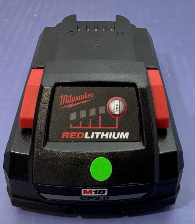 Milwaukee Impact /Driver Combo 2656-20 2606-20 M18 + 3.0AH Batttery #14
