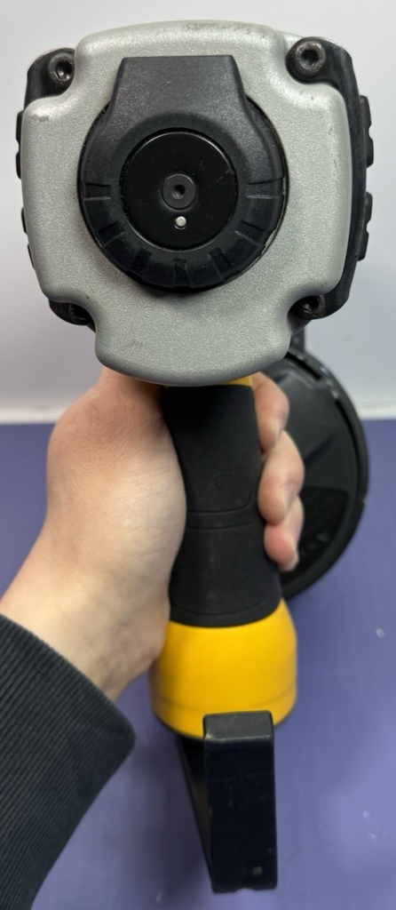 DeWalt DW66C-1  15 Degree Siding Nailer/ DeWalt DWF83PL 21 Degree Framing Nailer #5