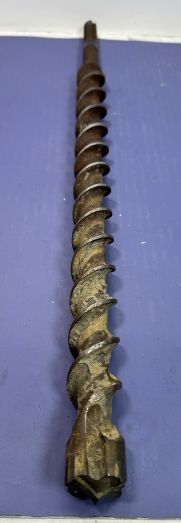 MILWAUKEE 2717-20 M18FUEL 18V ROTARY HAMMER + 12Ah Battery + rotary hammer bit #7