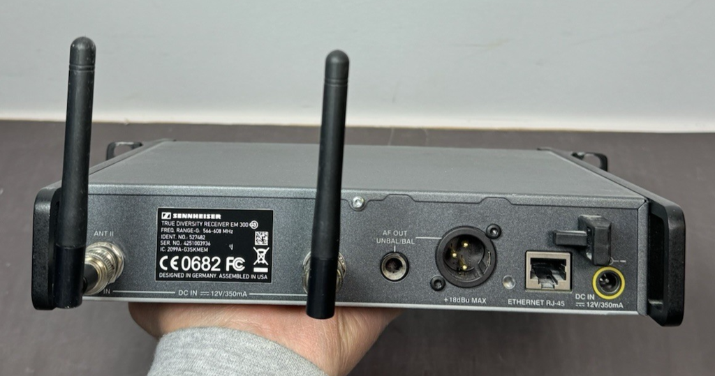 Sennheiser True Diversity Receiver EM300 G3 & Frequency 566-608MHz #3