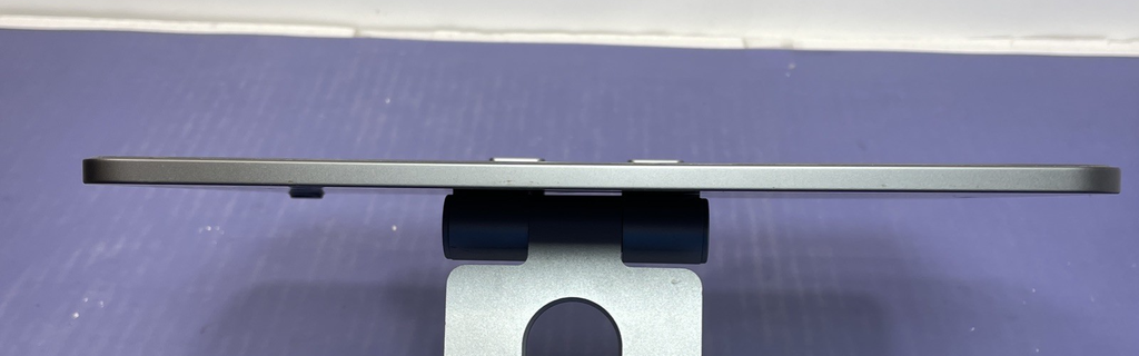 Apple iPad Air 4th Gen Wi-Fi, 10.9in  64GB GB Space Gray #3