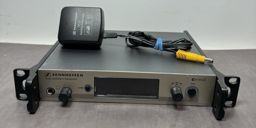 Sennheiser True Diversity Receiver EM300 G3 & Frequency 566-608MHz #1