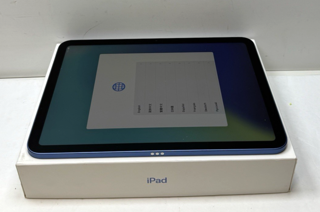 Apple iPad 11"  A16 Chip Wi-Fi MD4A4LL/A  128GB Blue, 100% battery #3