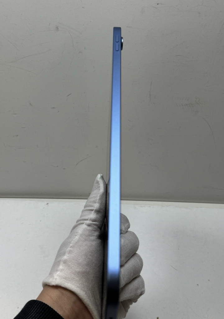 Apple iPad 11"  A16 Chip Wi-Fi MD4A4LL/A  128GB Blue, 100% battery #5