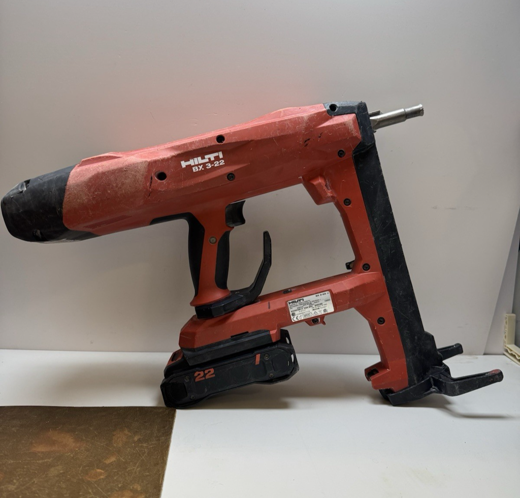 Hilti BX3-22 03 Nuron Framing Nail Gun with 3.95Ah Battery #1