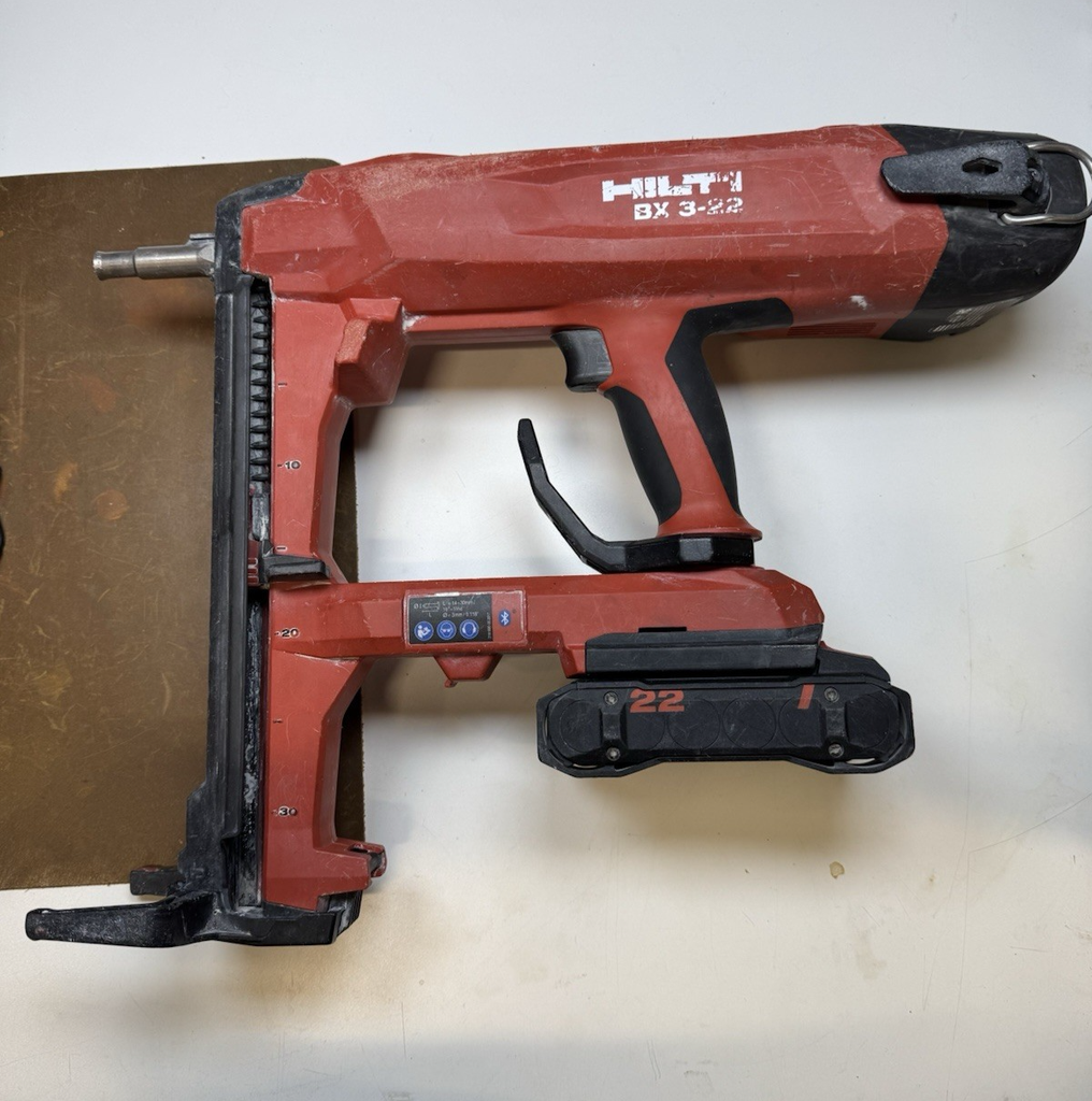 Hilti BX3-22 03 Nuron Framing Nail Gun with 3.95Ah Battery #3