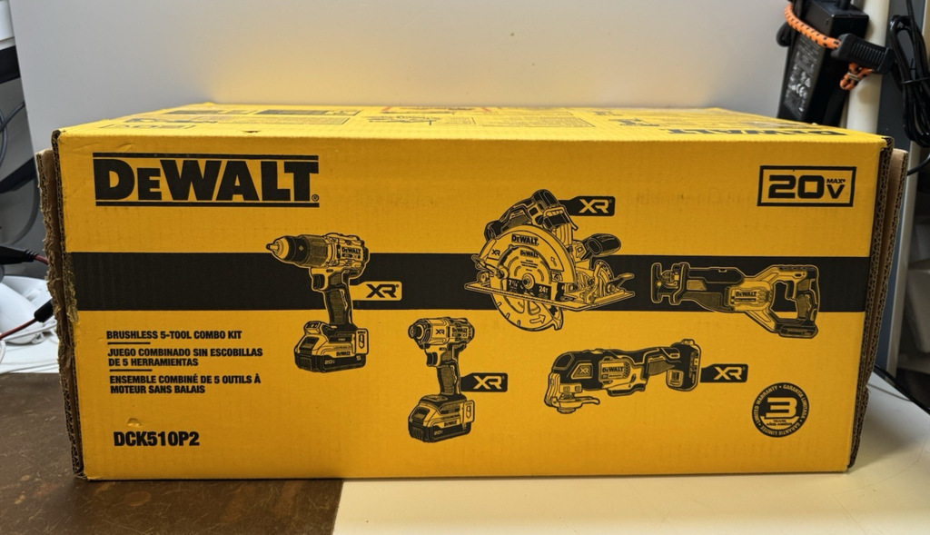 DEWALT 20V Lithium-Ion Cordless 5-Tool Combo Kit - DCK510P2 #2