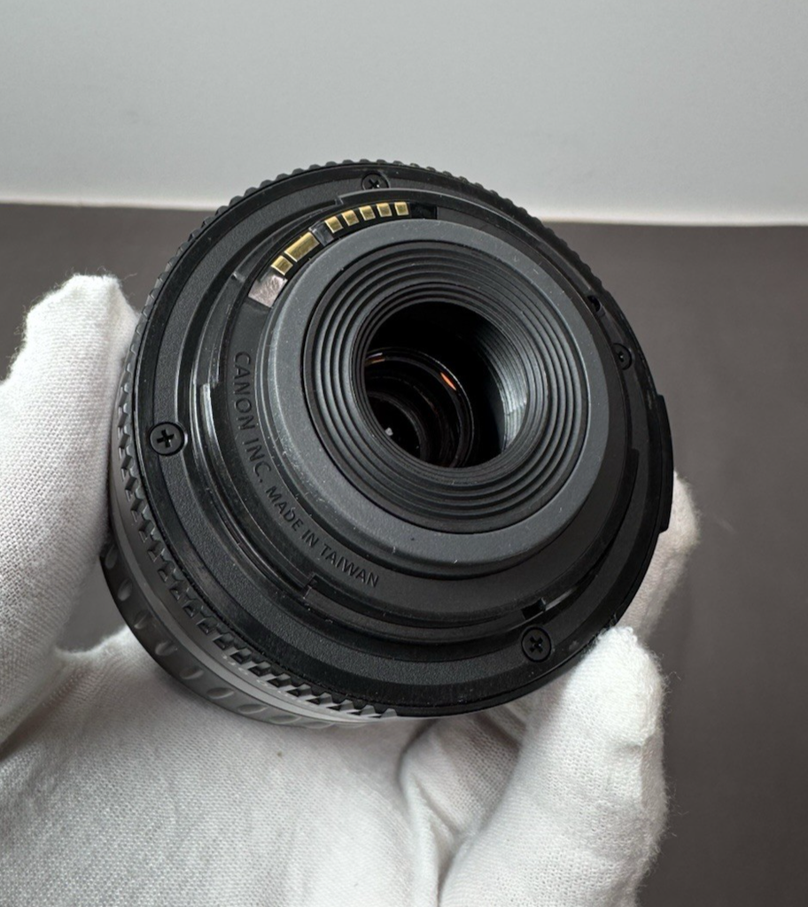 Canon EOS Rebel XTi DS126151  W/ EF-S 18-55mm F/1:3.5-5.6 Lens & Charger Battery #8