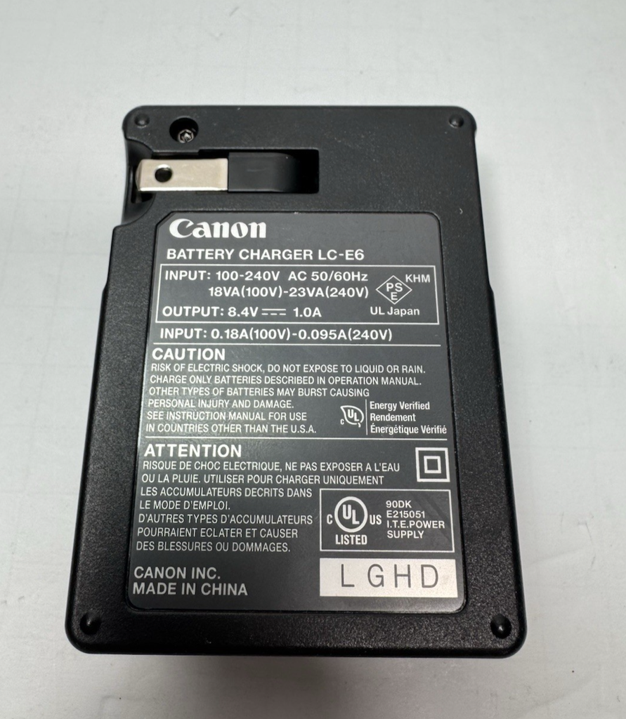 Canon EOS 90D DSLR w/ 18-55 & 55-250mm Lenses + 1TB SD Kit #14