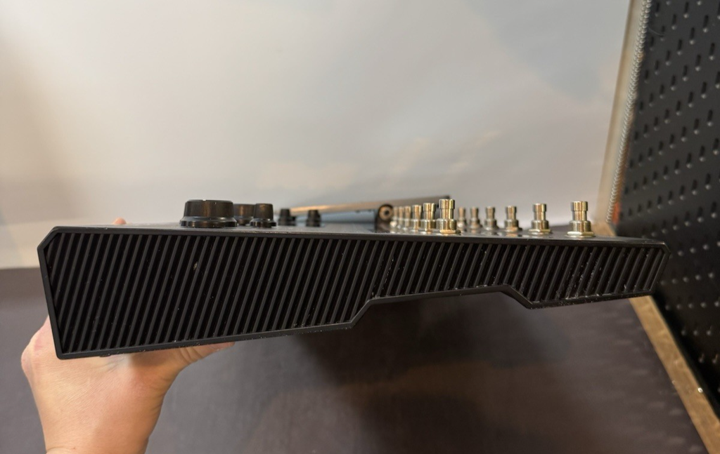 Headrush Pedalboard Eleven HD Multi Effects Amp Modeler w/ Power & USB #10