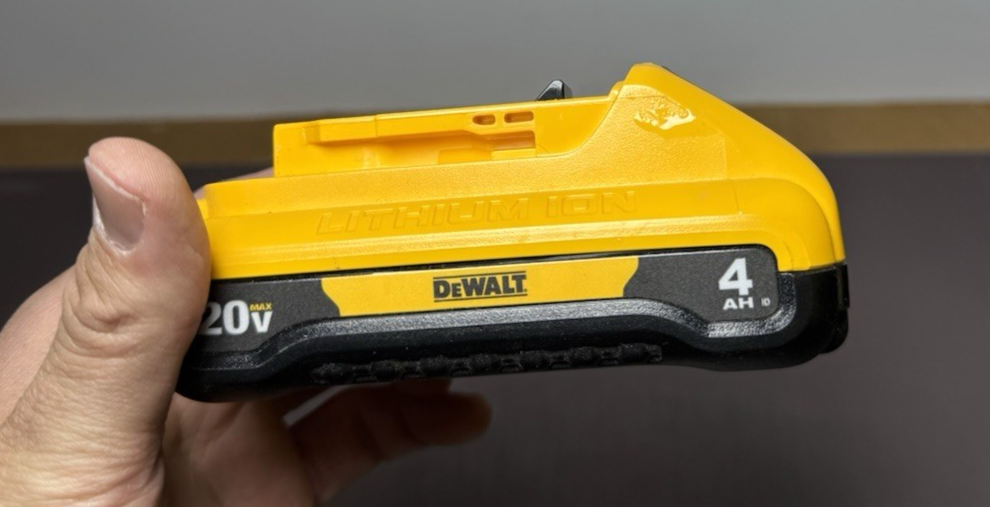 DeWalt 20V MAX Kit DCS393 DCS356 DCF885 DCD771 w/ 2 Batt+ Charger #9