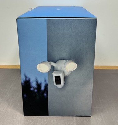 Ring Floodlight Cam Wired Pro with Bird’s Eye View and 3D Motion-Brand New #3