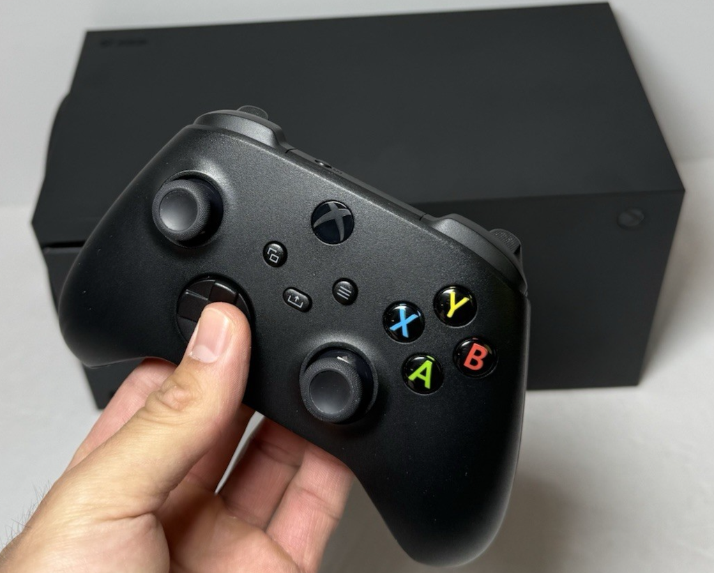 Microsoft Xbox Series X 1TB Console Gaming Console Black 1882 w/controller #5