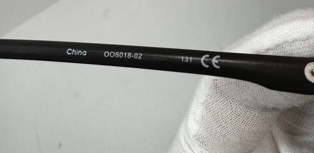 Oakley Tinfoil Carbon Black Sunglasses OO6018-02 Frame 58-15 w/case #9