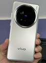 Vivo X200 Pro 5G V2413 Dual Sim 512GB, 16GB RAM,  Titanium used