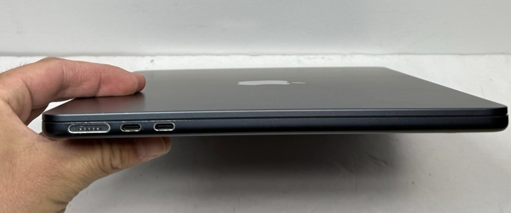 Apple MacBook Air 13.6" M2 8C GPU 8GB RAM 256GB MLY33LL/A, 85% batt *Read Desc* #8