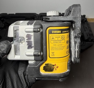 Dewalt DW089 Red Line 3 Beam Laser Level W/Magnetic Mount + Hard Case #2