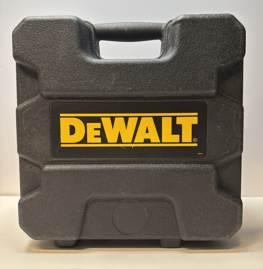DEWALT DW66C-1 Pneumatic 15-Degree Coil Siding And Fencing Nailer #3