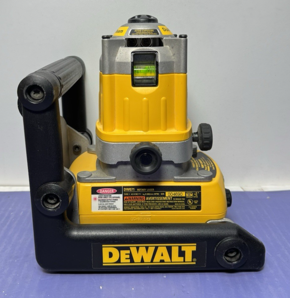 Dewalt DW071 Rotary Laser Level kit - Preowned #4
