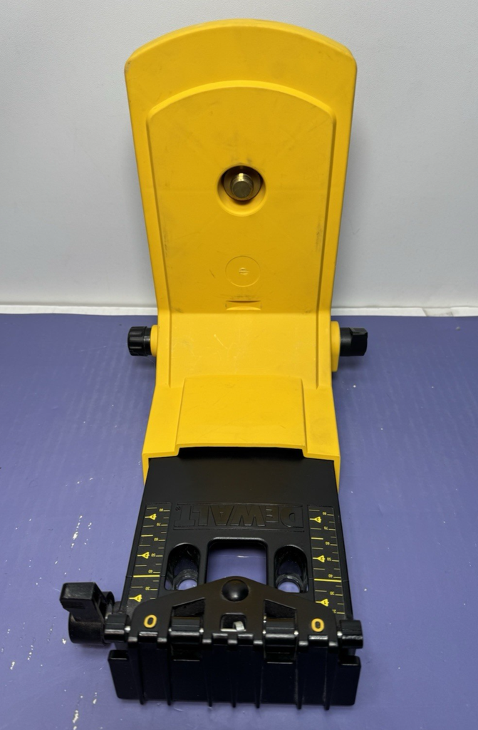Dewalt DW071 Rotary Laser Level kit - Preowned #5