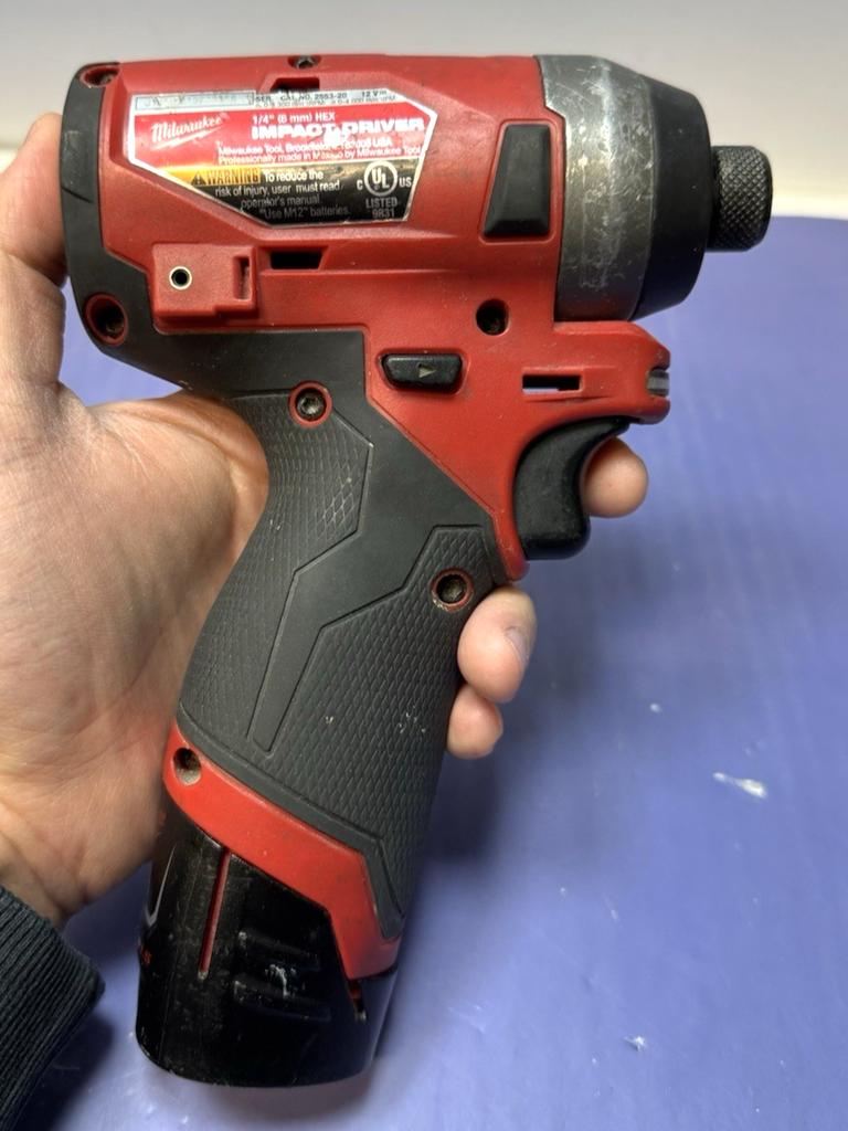 Milwaukee M12 FUEL 2553-20 12V Impact Driver w/Battery & Charger - Preowned #6