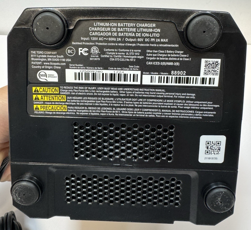 Toro Flex-Force 60V MAX 8.0Ah Batt & Charger Set & Models 88980/88902 - Open Box #4