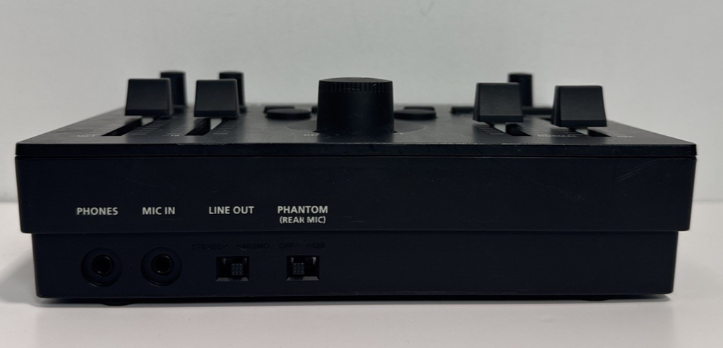 Roland VT-4 Voice Transformer Effect Processor Vocal Tabletop Voice Transformer #6