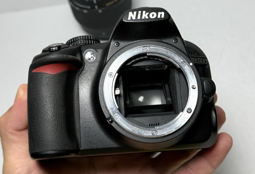 Nikon D3100 Digital SLR Camera with  Sigma 70-300mm DG Lens 34054 Shutter #5