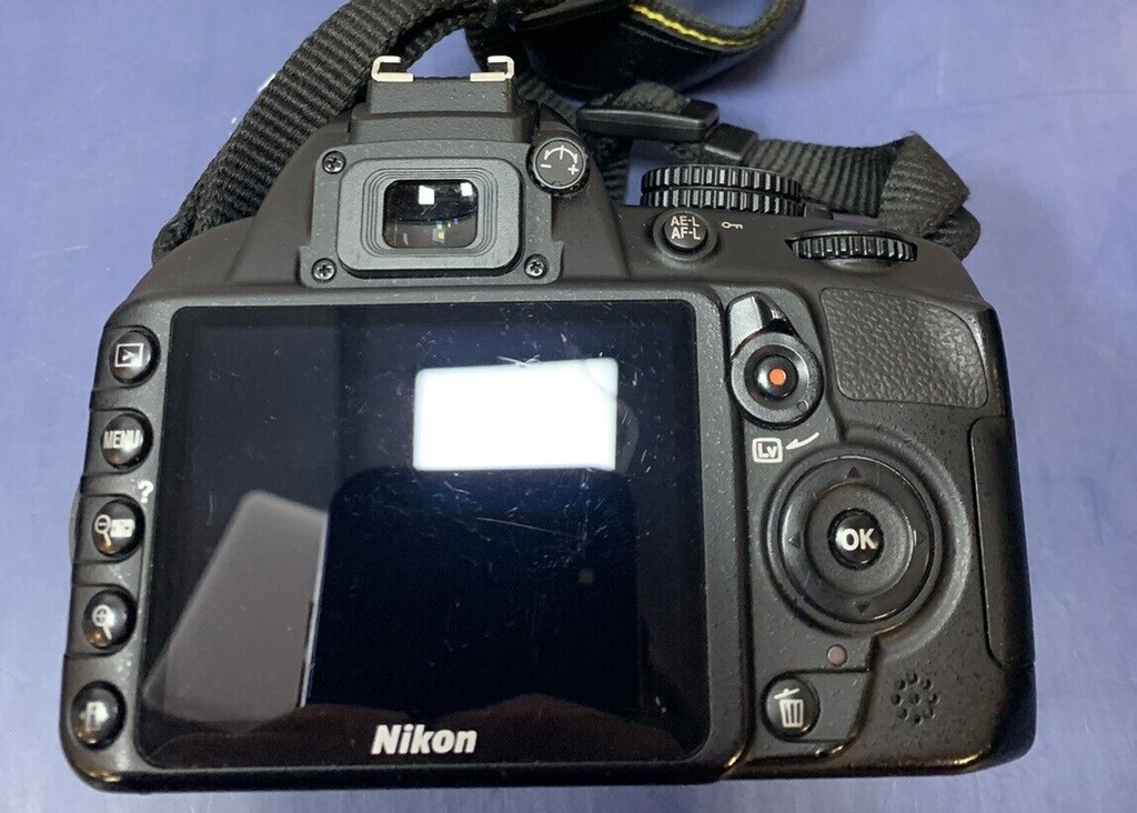 Nikon D3100 DSLR with 18-55mm 1: 3.5-5.6G VR Lens #1