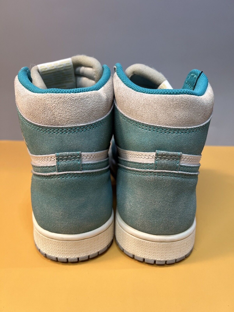 Size 9 - Jordan 1 Retro High OG Turbo Green 2019 555088-311 Preowned #1