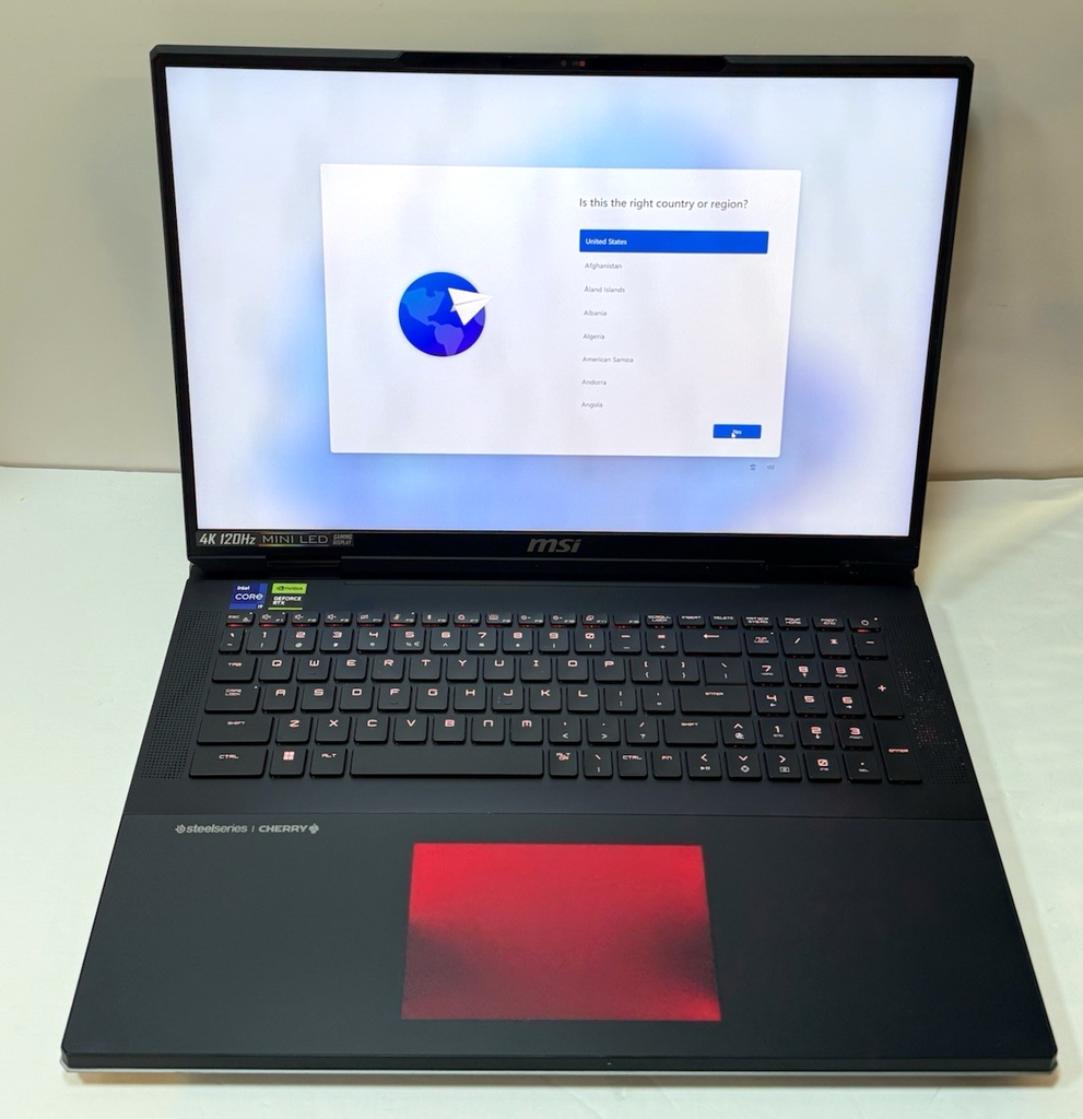 MSI Titan 18 HX A14VIG-036US Gaming Laptop i9-14900HX RTX 4090 128GB RAM 8TB SSD