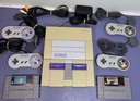 Super Nintendo NES SNS-001 Control Deck Console with controlers and games