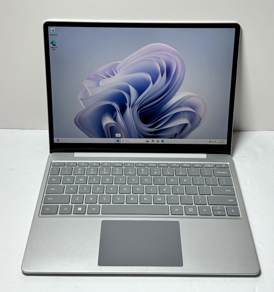 Microsoft Surface Go 3 2013 12.4" i5-1235U 2.5GHz 16GB RAM 256GB SSD, 90% Batt