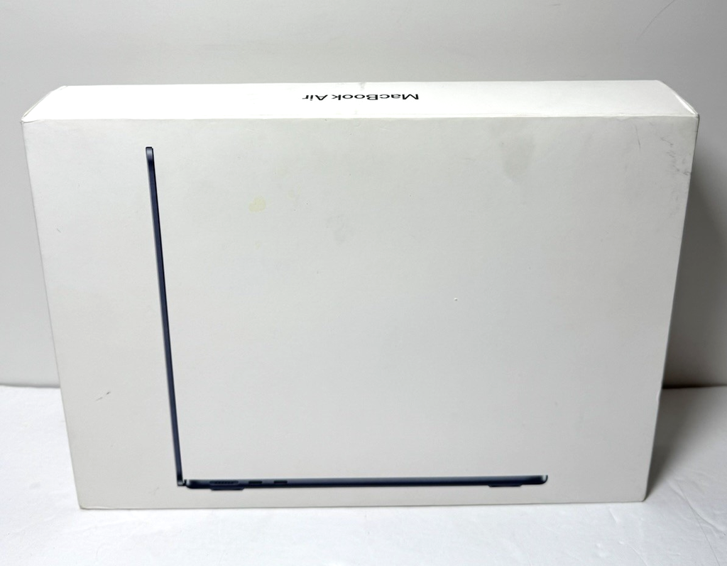Apple MacBook Air 13" 2024 M3 8GB RAM 256GB SSD Midnight batt-100%+Apple Care