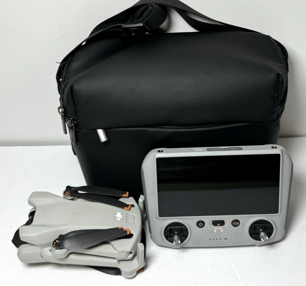 DJI Mini 3 Camera Drone MT3PD w/ RM330 Smart RC Remote