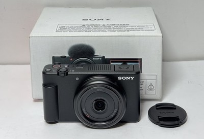 Sony ZV 1F Vlog Camera for Content Creators Vloggers (Black)+512GB