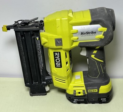 Ryobi P320 18V 18-Gauge Cordless Brad Nailer w/ 2.0 Ah Battery