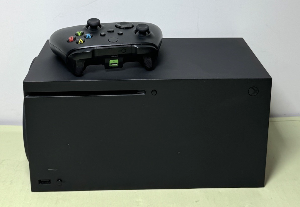 Microsoft Xbox Series X 1TB Console Gaming System Only Carbon Black 1882