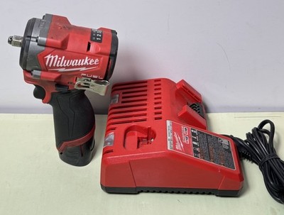 Milwaukee 2562-20 M12 FUEL 12V  Brushless Stubby 3/8" Impact 3.0ah batt+charger