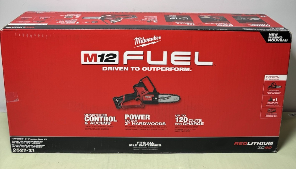 Milwaukee 2527-21 M12 FUEL Brushless HATCHET Cordless 6" Pruning Chainsaw Kit