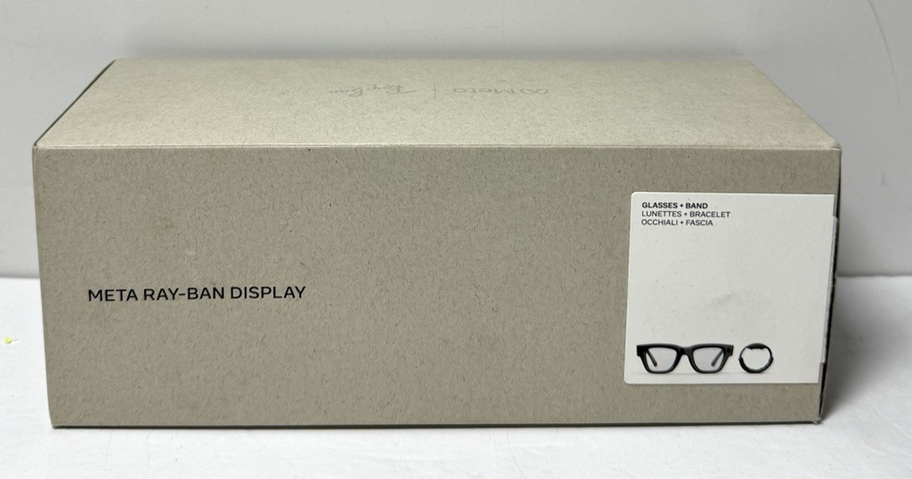 Meta Ray-Ban Display with Neural Band Standard Size 3 - Shiny Black