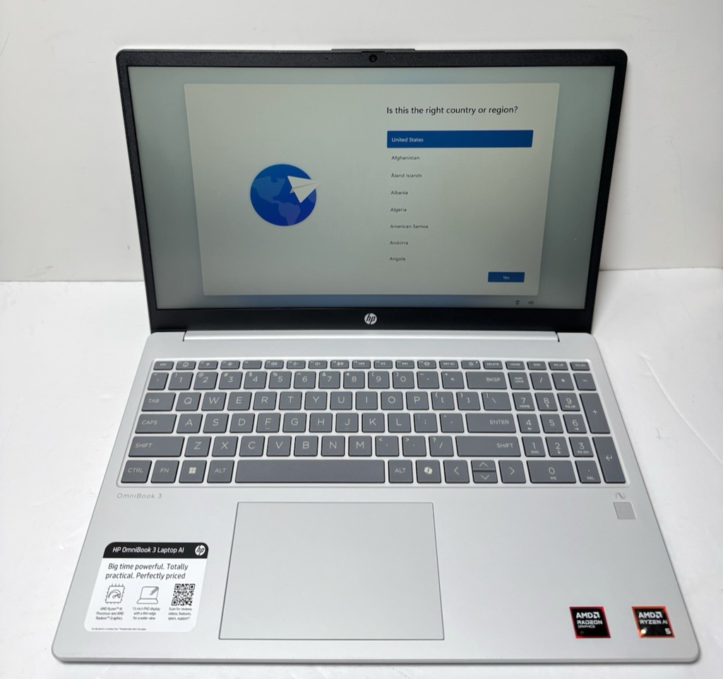 HP OmniBook 3 Copilot+PC 15.6"Touch AMD Ryzen AI 300, 16GB, 500GB, Radeon 820M