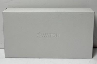 Apple Watch Ultra 3 GPS+Cell 49mm Titanium Case w/ Titanium Milanese Loop Small