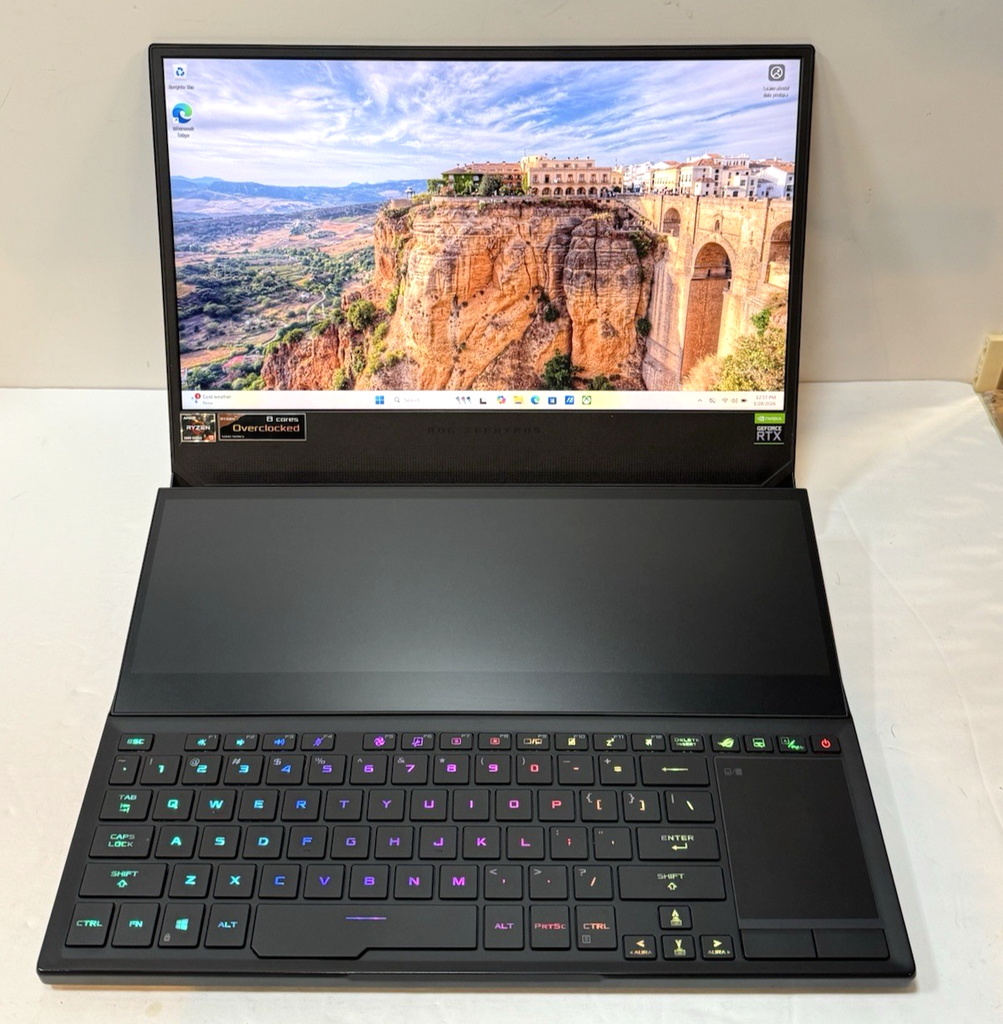 Asus ROG Zephyrus Duo 15 SE Ryzen 9 5980HX 16GB 1TB RTX 3060