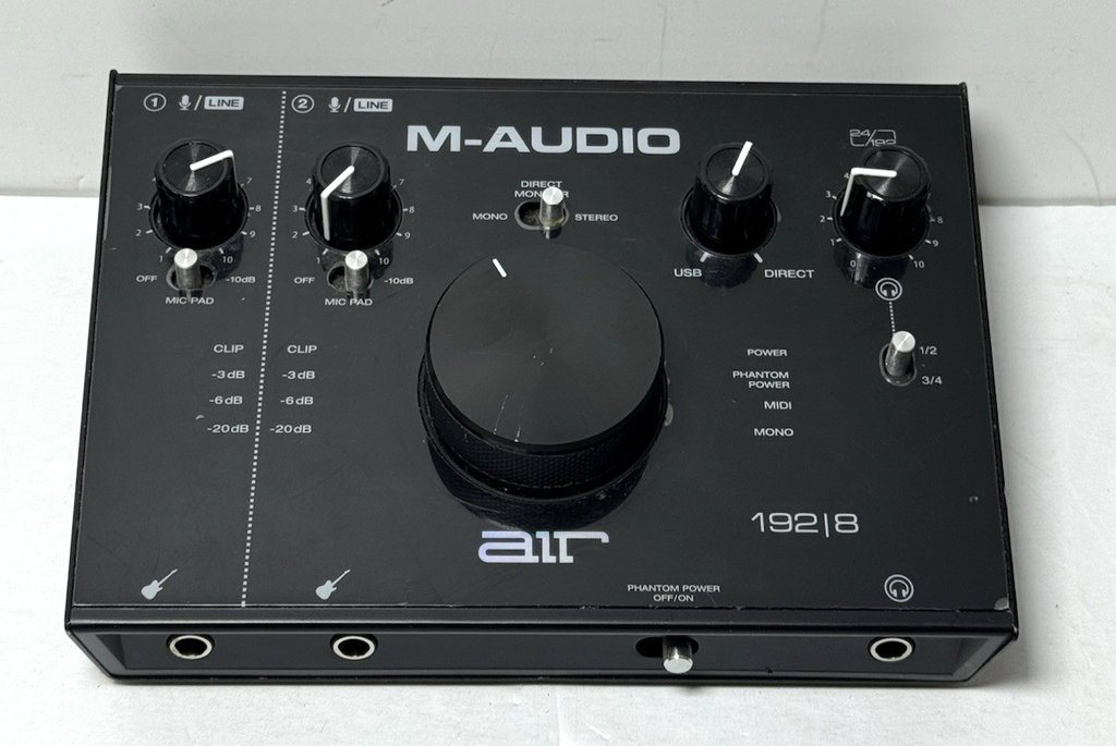 M-Audio AIR 192|8 2-In/4-Out 24/192 Audio MIDI Interface
