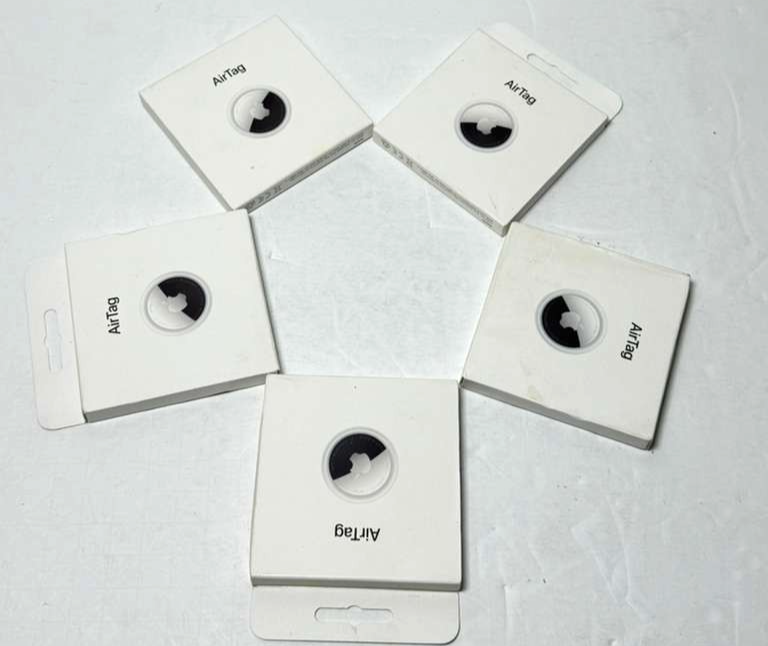Apple AirTag - Pack of 5 Individual Tags - MX532LL/A-MX532AM/A